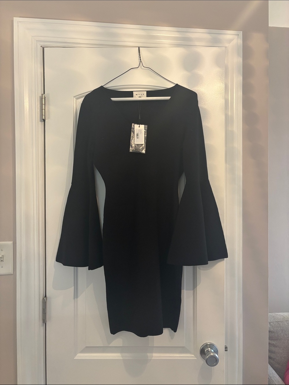 Milly Black Long-Sleeve Bell Cuff Sheath Dress